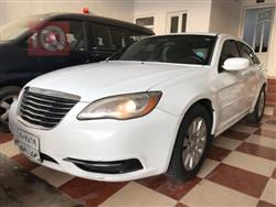 Chrysler 200